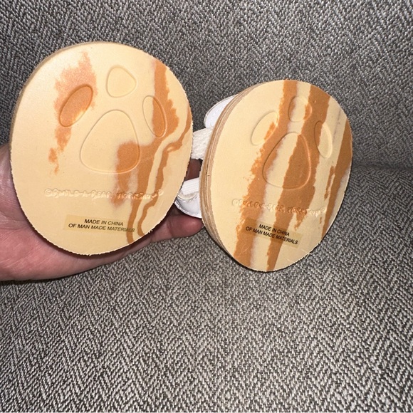 Build A Bear Workshop White Sandals with Double Hearts Detail Silver Gems Shoes - Picture 4 of 4